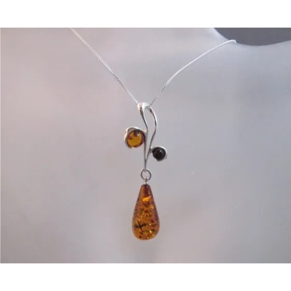 Sterling silver drop Amber pendant necklace
